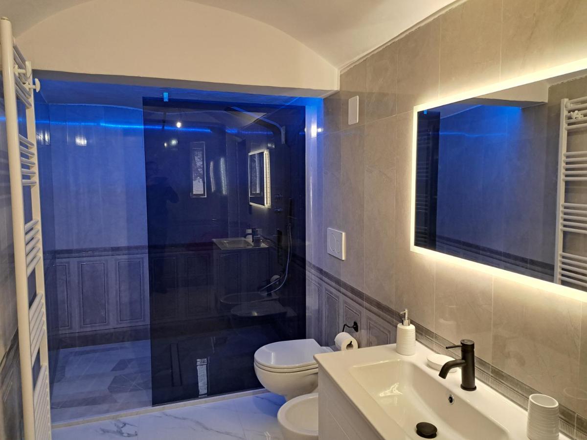 Palazzo Castellano Bed & Breakfast Lecce Bagian luar foto