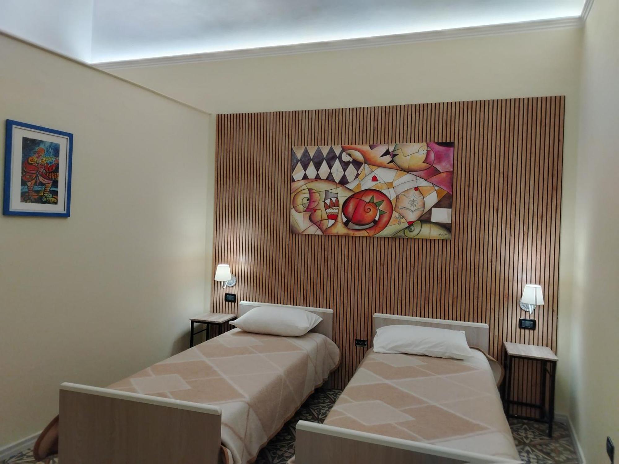 Palazzo Castellano Bed & Breakfast Lecce Bagian luar foto