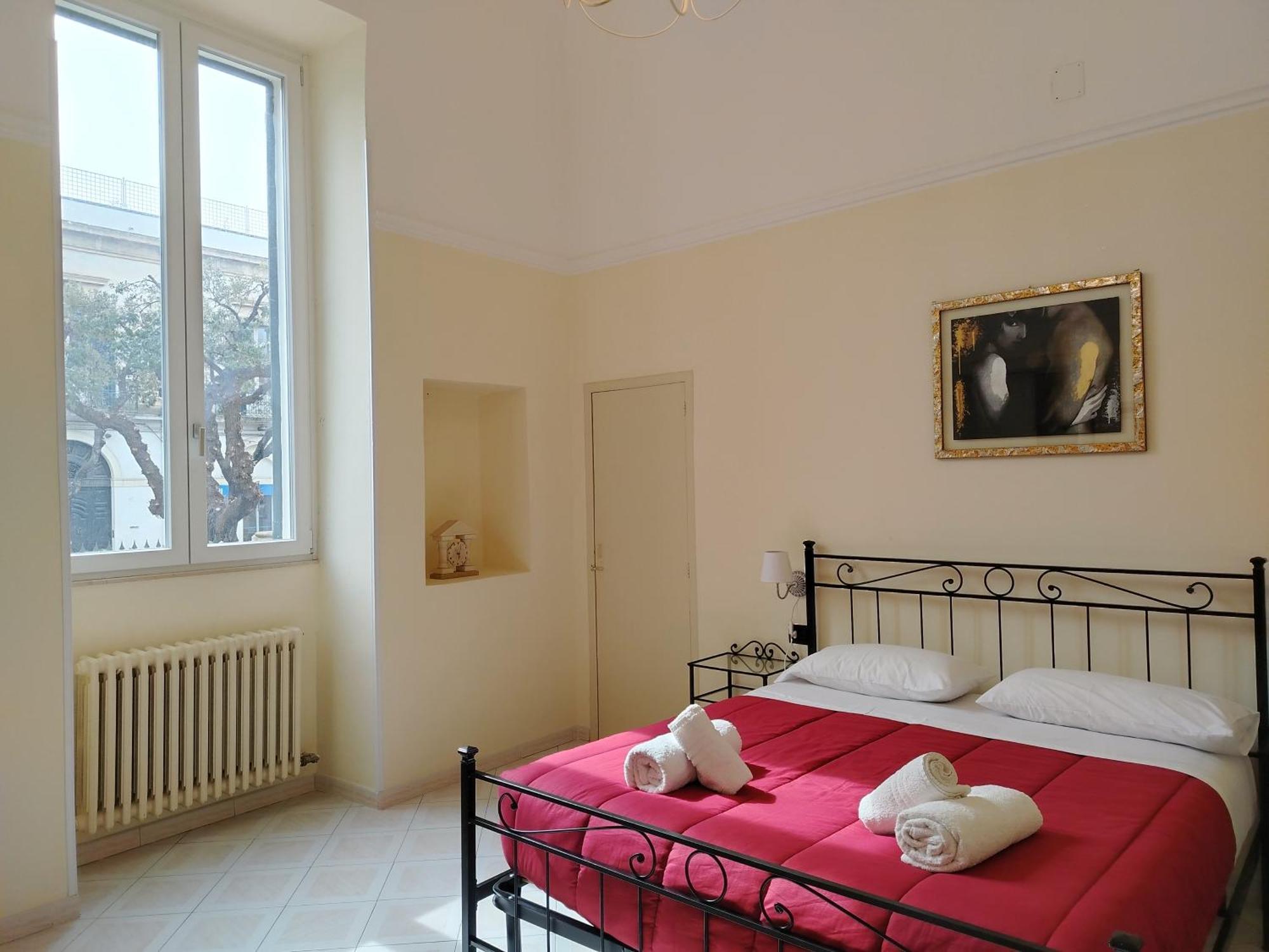 Palazzo Castellano Bed & Breakfast Lecce Bagian luar foto